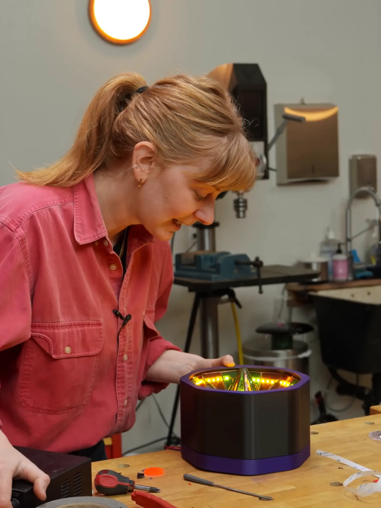 Simone Giertz at work at her bench